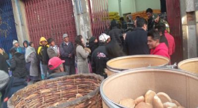 Panaderos de La Paz se suman al paro nacional y amplían su medida a 4 días