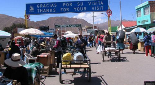 Bolivia: Micro y pequeños empresarios protestan contra el contrabando