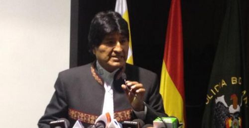 Evo Morales pide rotación permanente de uniformados en la Policía Nacional