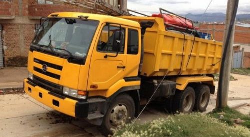Chofer de la Gobernación de La Paz es enviado a la cárcel por conducir camión con material de campaña por el No