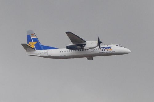 Fuerza Aérea pagó $us 40 millones por 2 aviones chinos que cuestan sólo $us 26 millones