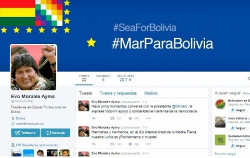 Evo Morales que fué obligado por sus compañeros a abrir su cuenta en Twitter