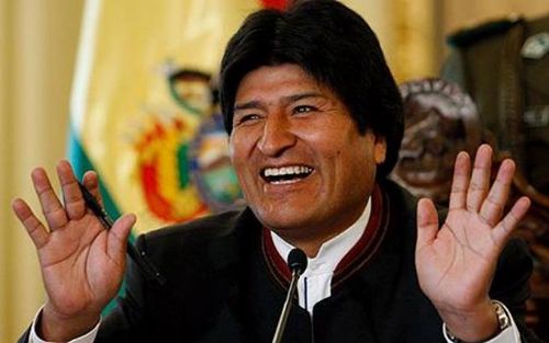 Alcalde del MAS cree que Evo Morales es enviado de Dios y gobernará 100 años