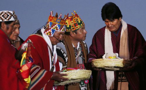 Evo Morales propone reemplazar el calendario gregoriano por uno de 13 meses