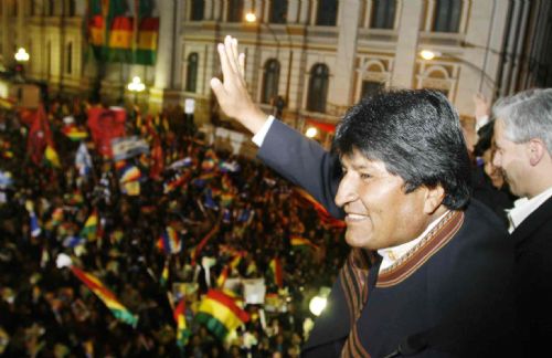 Evo Morales dice que sus compañeros le sugieren anular el referéndum del 21 de febrero