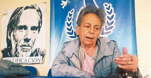 Cocaleros piden renuncia de la presidenta de la Asamblea de Derechos Humanos