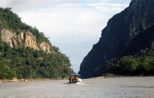 Bolivia avanza en construir dos hidroeléctricas en la Amazonía