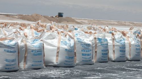 Bolivia exporta primeras diez toneladas de carbonato de litio a China con valor de 70.000 dlares