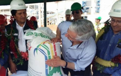 Para Evo Morales criticar planta azucarera de San Buenaventura es ser anti paceño