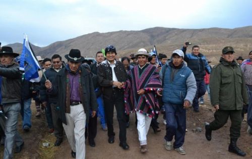 Congreso campesino resuelve que Evo Morales no es dueño de su vida y apoya su repostulación