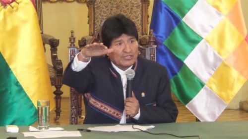 Evo Morales dice que no habrá segundo aguinaldo por culpa de los paros y bloqueos del transporte pesado