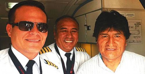 Gobierno reconoce que Evo Morales voló en el avión de LaMia el 16 de noviembre pasado