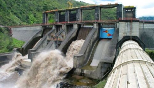 Evo Morales anuncia la construcción de 3 hidroeléctricas en Cochabamba
