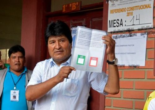 Evo Morales dice que defender el 21F es defender la mentira