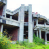 Hospital oncológico de La Paz está abandonado 18 años y lo usan indigentes Hospital oncológico de La Paz está abandonado 18 años y lo usan indigentes