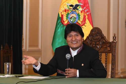 Evo Morales ignora que el nepotismo está prohibido en tres normas contitucionales
