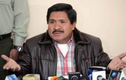 Erradicación de coca ilegal tiene un retraso del 50%, culpan a las lluvias