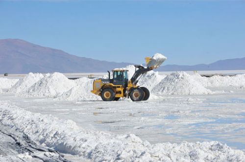 Declaran desierta licitación para planta de litio en el Salar de Uyuni