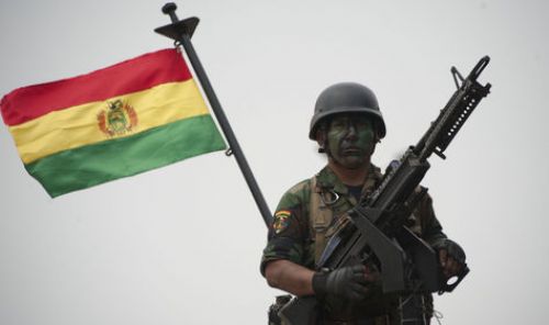 Gobierno de Bolivia confirma el envío de militares a la frontera con Chile