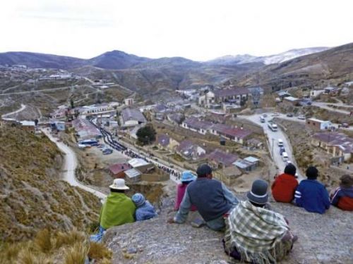 Colquiri legalizará toque de queda para menores de 18 años