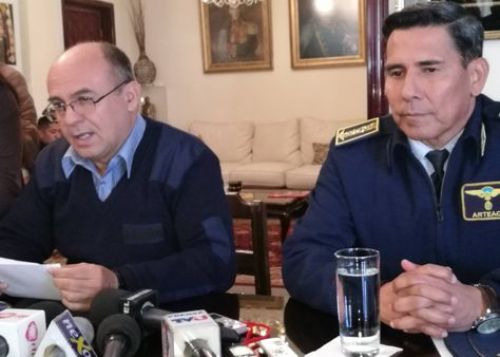 Gobierno emplaza a diputada Pierola a demostrar presencia de militares en Venezuela