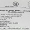 Tribunal Constitucional prohíbe a personal femenino utilizar minifaldas y escotes Tribunal Constitucional prohíbe a personal femenino utilizar minifaldas y escotes