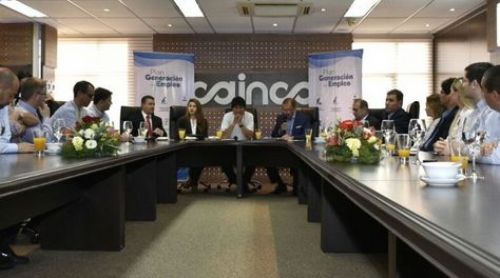 Evo Morales convoca a empresarios a una alianza para evitar la crisis económica