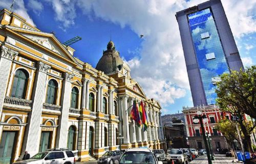 El MAS alista inauguración del nuevo Palacio que costo de Bs 252,4 millones El MAS alista inauguración del nuevo Palacio que costo de Bs 252,4 millones