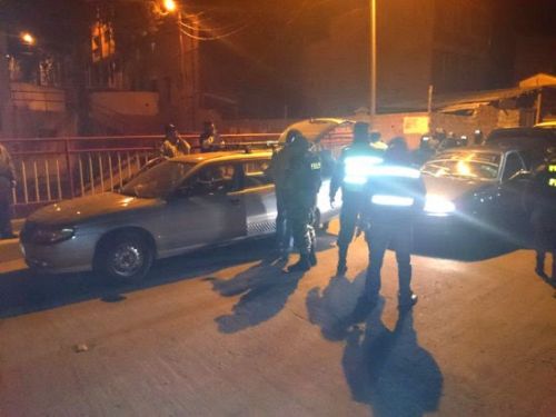 Policías extorsionan entre Bs. 500 y Bs. 2000 en controles de alcoholemia en las madrugadas