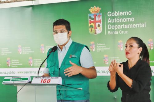 El Gobierno Departamental de Santa Cruz comprará 100 mil pruebas rápidas y 4 millones de barbijos para luchar contra el COVID-19