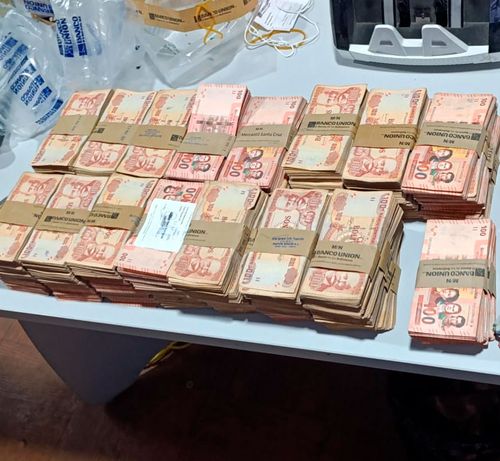 Aprehenden sujeto con Bs 5 millones en La Paz