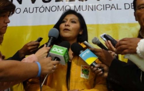 Alcaldesa Soledad Chapetón acusa de negligencia a la Policía por los fallecidos de El Alto