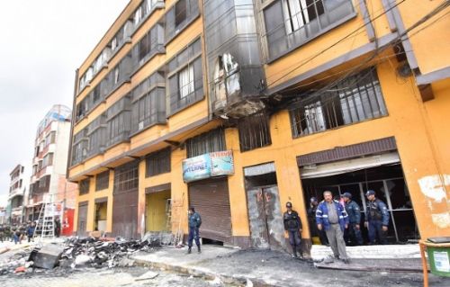 Aprehenden a 5 personas por hechos de violencia en la ciudad de El Alto, imputan a 2