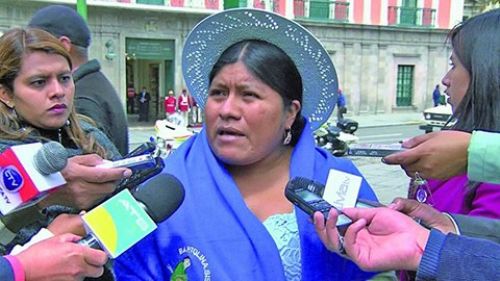 Senadora del MAS y Bartolinas piden cárcel de por vida para Gabriela Zapata